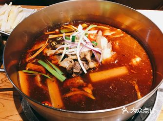 牛年要“狠牛”，就来吃狠牛火锅吧！解锁各种“吃肉”姿势!