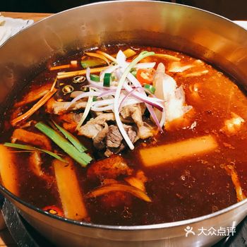 牛年要“狠牛”，就来吃狠牛火锅吧！解锁各种“吃肉”姿势!