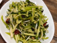 -东北菜冰城一家人