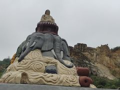 -彩色沙林风景区