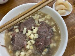 牛肉泡馍-刘信牛羊肉小炒泡馍(回民街店)