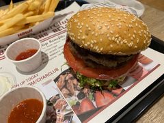 -The Habit Burger Grill 哈比特汉堡(爱琴海店)