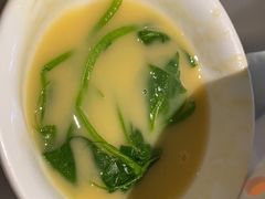 -渝信川菜 · 川味家常菜(财富购物中心店)