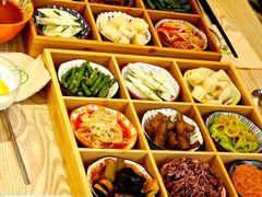 -轻蔬不用等·素食(江苏路店)
