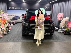 -上海星瀚奔驰4S店(红柳路店)