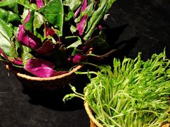-三出山火锅(南京万象天地店)