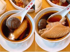 黑蒜鸡汤-鼎泰丰(嘉年华•海信广场VILLAGE店)