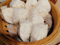 蜜汁叉烧包-点都德(大茶楼店)