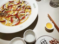 -渔语鱼酸菜鱼新川菜(来福士店)