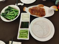 -湖北三五醇酒店·35年新楚菜