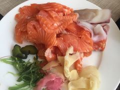 -东方红海鲜百汇(国际大厦店)