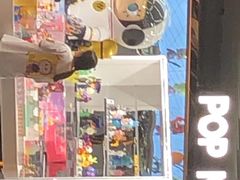 -泡泡玛特POPMART(侨福芳草地店)