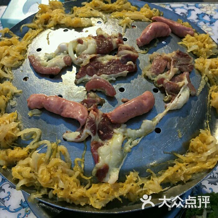 地桌酸菜煎肉图片 - 第32张