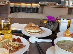 -唐拉雅秀酒店-西锦汇空中BBQ·思创餐厅