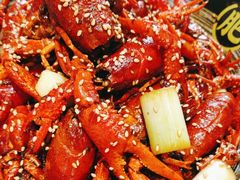 -肥肥虾庄·金牌油焖大虾(汉口城市广场店)