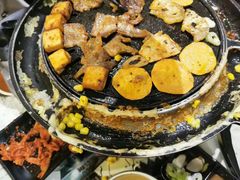 -胡悦里韩式烤肉(芝罘万达广场店)