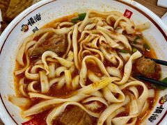 番茄牛肉面-顺溜·手工刀削面·黑金店(铜锣湾店)