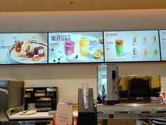 -星巴克臻选(莘庄仲盛店)