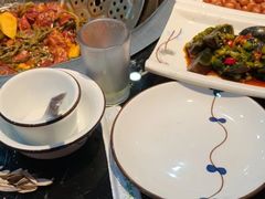 -袁小二大东北铁锅炖(吉祥村总部)