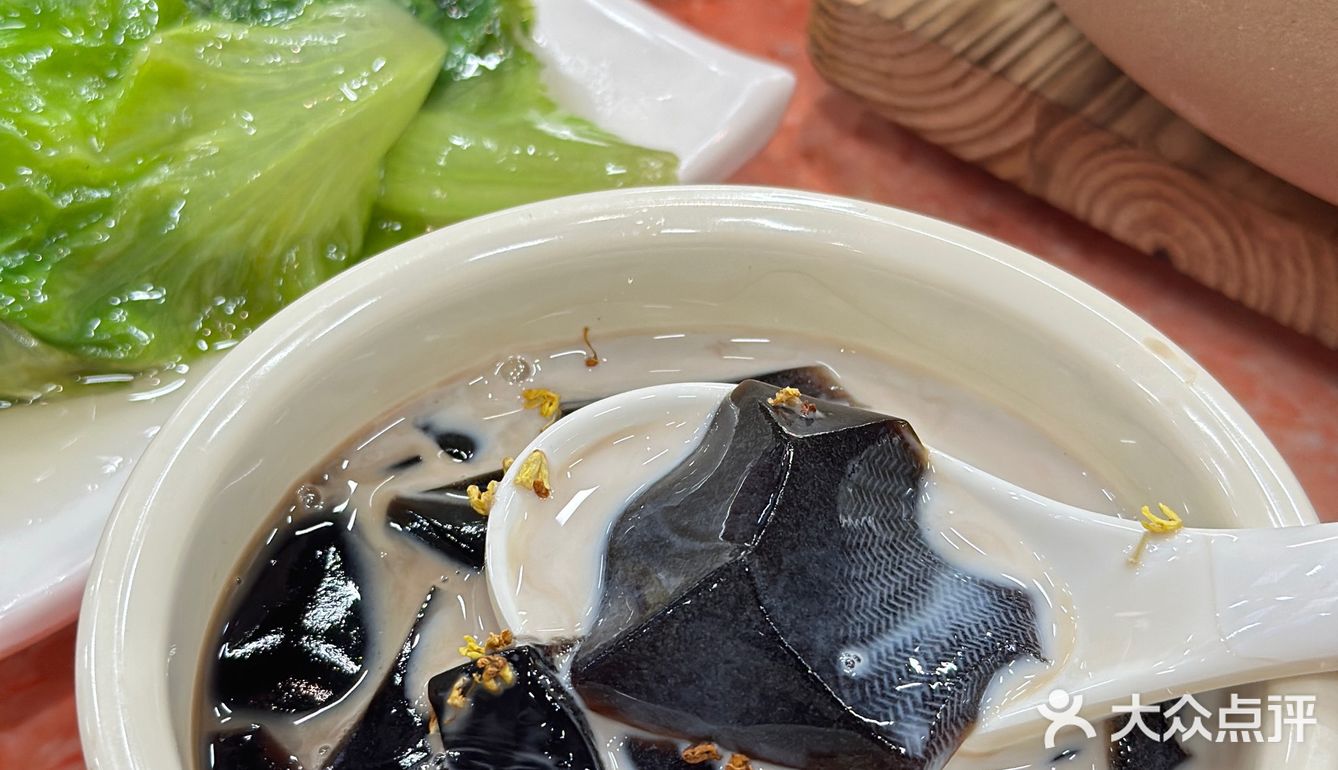 好好彩新店🈶️啫啫煲还有正宗港式烧腊📣