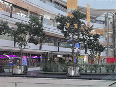 -LuOne凯德晶萃广场(徐家汇路店)