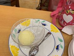 香草味冰淇淋-萨莉亚意式餐厅(天河城购物中心店)