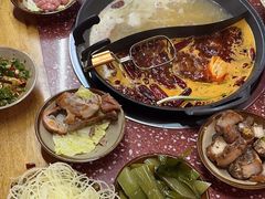 -赵美丽·重庆社区火锅·直营店(火车东站·中豪国际店)