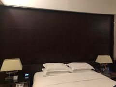 -广州天河希尔顿酒店