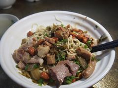 -阿阳牛腩腌面店