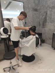 点击看大图 -TONI&GUY