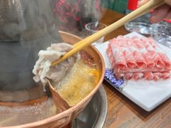 -楼外楼大刀肉传统火锅居(博学路店)