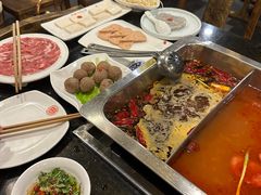 -百年川椒重庆老火锅(光谷店)