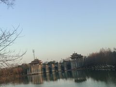 -茅山东方盐湖城景区