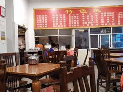 大堂-天回镇何氏豆腐(总店)