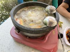 -墨脱石锅椰子鸡•海鲜糟粕醋(榆亚路店)