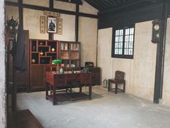 -上海市龙华烈士陵园