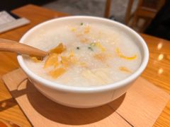 艇仔粥-粤域茶餐厅