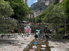 -十渡东湖港风景区