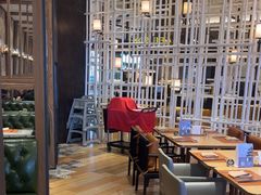 -松咖啡自助餐厅·松北香格里拉