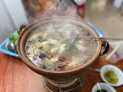 -威邵鸡煲(西华路总店)
