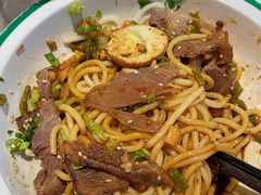 -百春原湖南牛肉粉(百联世纪店)