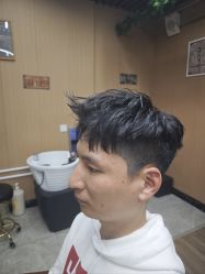 -纯剪男士理发馆·烫染专业店