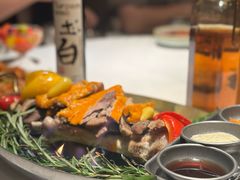 -耶里夏丽·新疆菜·28年喀什老馆(田林东路店)
