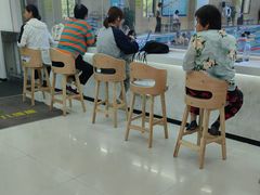 -鲸灵公元游泳中心