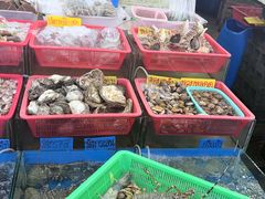 -拉威海鲜市场
