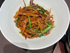 -老湘亲·品鉴湘菜(蔡塘爱琴海店)