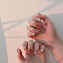 -Fanni美甲美睫皮肤管理