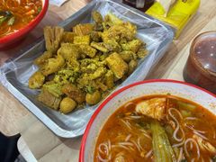-二钢串叔麻辣烫(华龙大厦店)