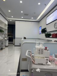 -蕾特恩专业祛痘·皮肤管理