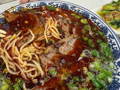 -伊穆祥牛肉面总店·清真